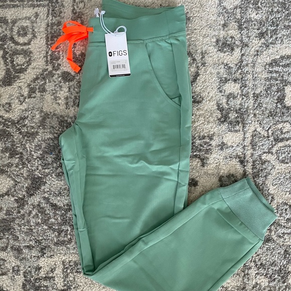FIGS S/R Jade Zamora scrub pant - Picture 3 of 5